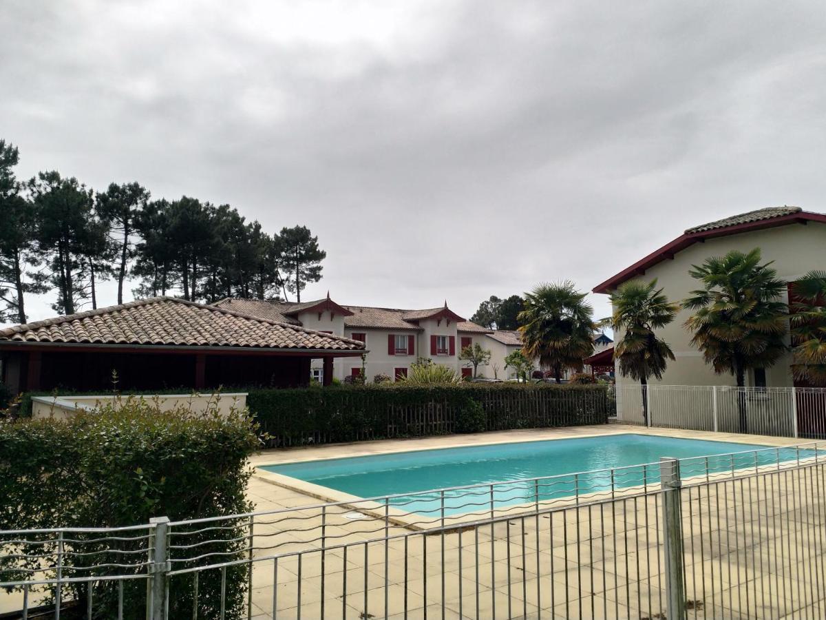 Domaine Des Pins Audenge Bassin D'Arcachon Apartment Exterior photo