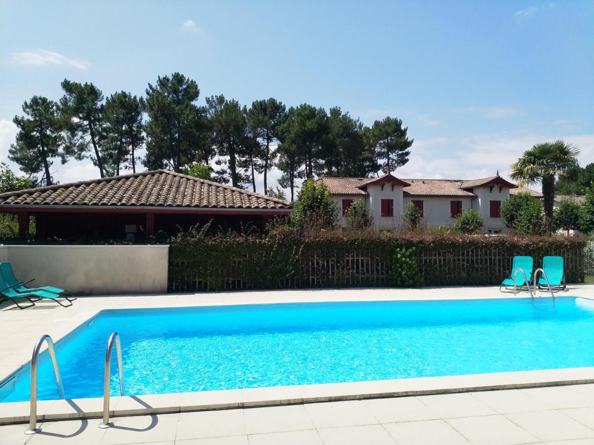 Domaine Des Pins Audenge Bassin D'Arcachon Apartment Exterior photo